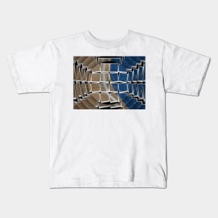 Concentric SUMMER. A swimming pool in the style of David Hockney Kids T-Shirt